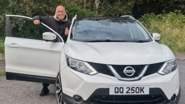 Craig Barker y su Nissan Qashqai con más de 400.000 km