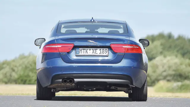 Jaguar XE
