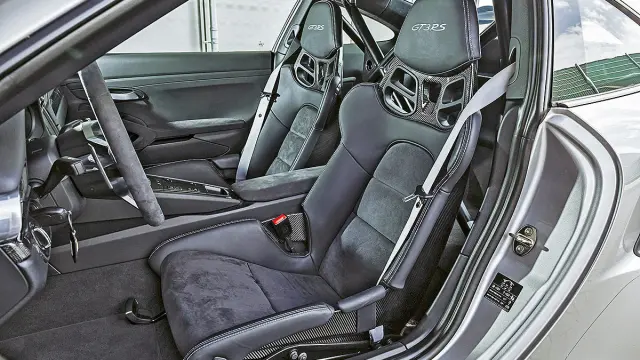 Prueba radical: Porsche 911 GT3 RS asientos