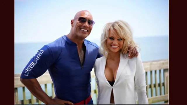 'La Roca' y Pamela Anderson