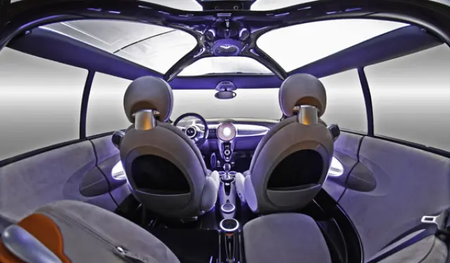 Plazas del Mini Rocketman Concept