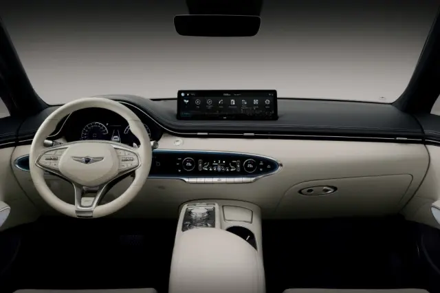 El interior del Genesis Electrified GV70 es muy minimalista