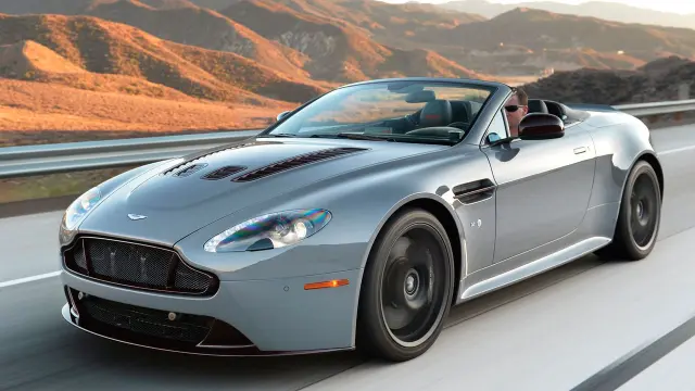 Aston Martin Vanquish Volante