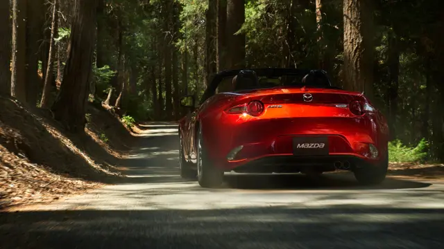 coches-divertidos-eficientes-mazda-mx-5-zaga