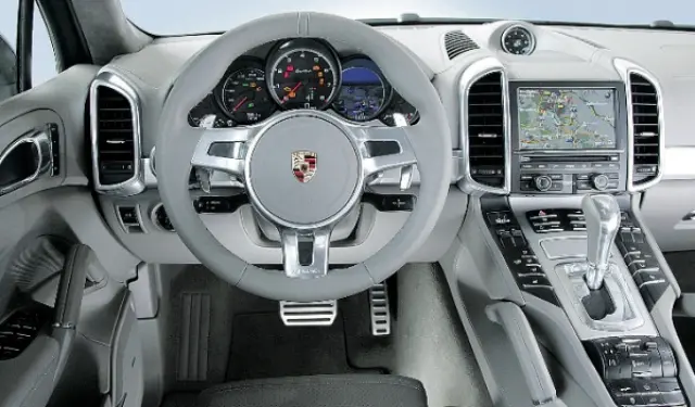 porsche-cayenne-turbo-volante