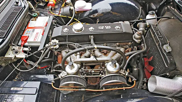 Triumph TR detalle motor
