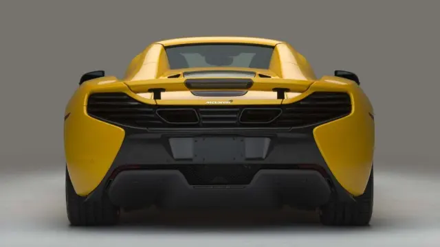 McLaren 650S 2016 trasera