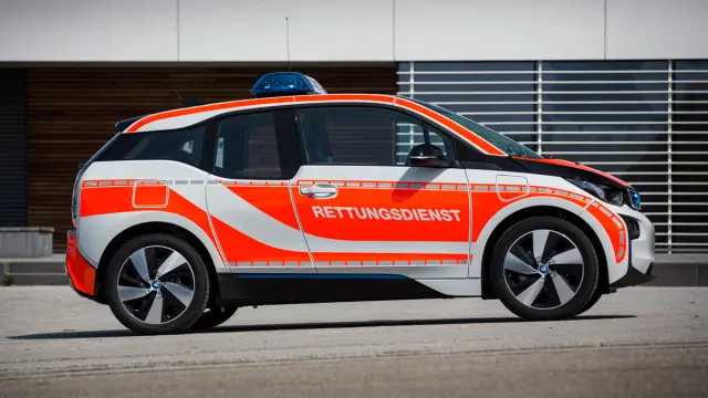 BMW i3 emergencias 8