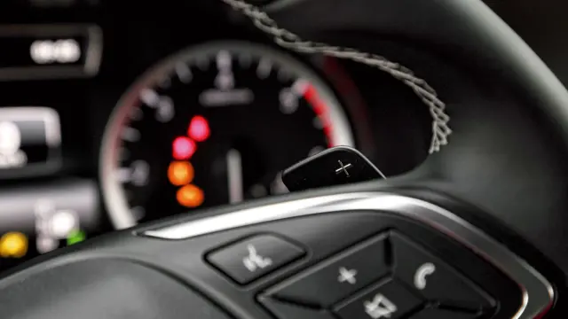 Infiniti QX30 relojes