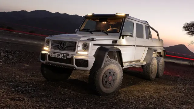cinco todoterrenos radicales Mercedes G63 AMG 6x6