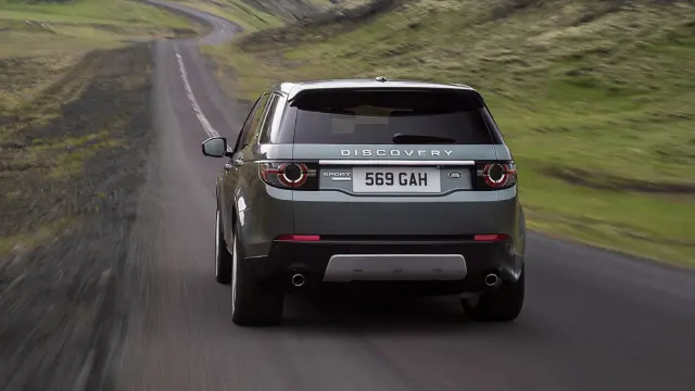 Land Rover Discovery Sport zaga
