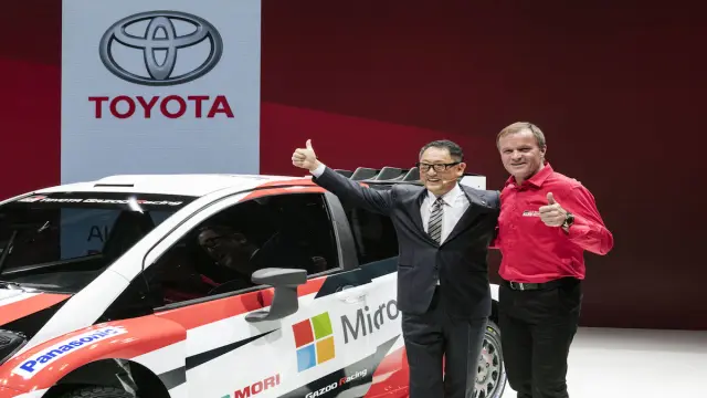Toyota-Yaris-WRC-2017-Microsoft-París-2016-Toyoda-Makinen