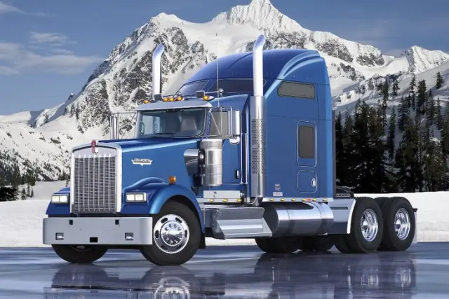 Kenworth W900, 12,9 l., 507 CV und 2508 Nm