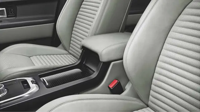 Land Rover Discovery Sport huecos