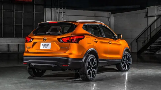Nissan Rogue Sport vs Nissan Qashqai