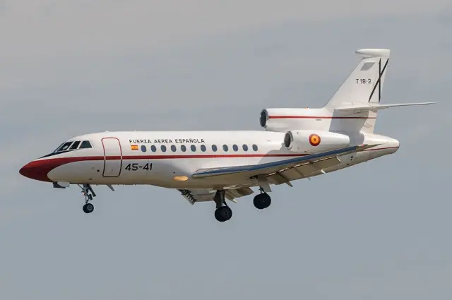 El avión Falcon que desplaza al presidente del Gobierno.