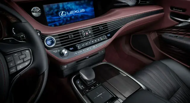 Lexus LS 500h 2017 14