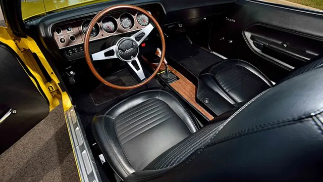 plymouth hemi cuda convertible interior