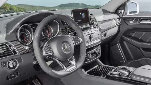 Mercedes GLE 63 AMG Coupé interior