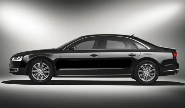 Audi A8 L Security lateral