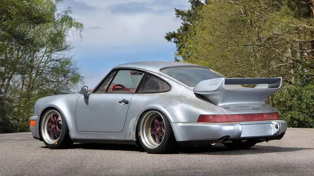 subasta Porsche 911 RSR 3.8 de 1993 sin usar zaga