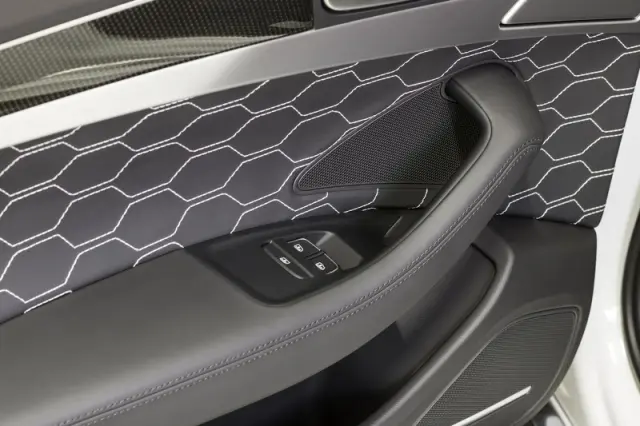 Audi S8 Talladega R by MTM: interior