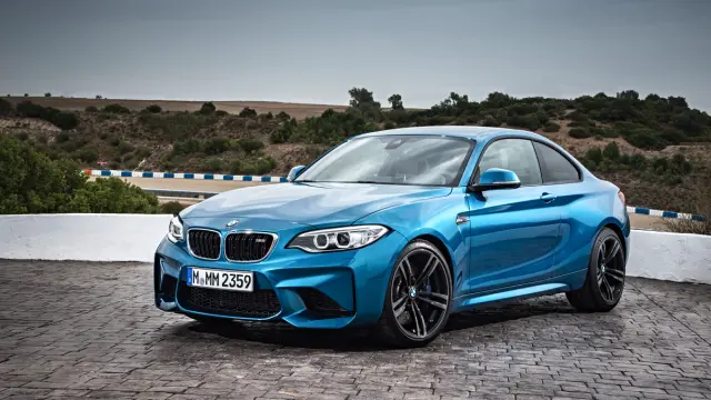 BMW M2 2016