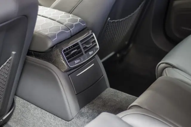 Audi S8 Talladega R by MTM: interior