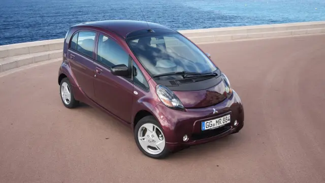 coches-antimultas-Mitsubishi-i-miev