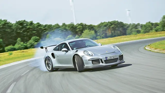 Prueba radical: Porsche 911 GT3 RS cruzada radical