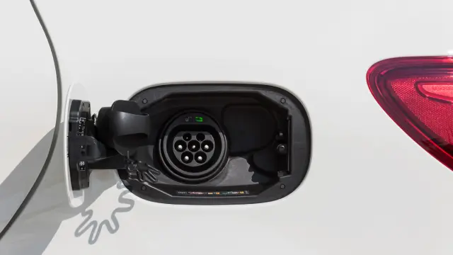 Mercedes Clase B Electric Drive carga