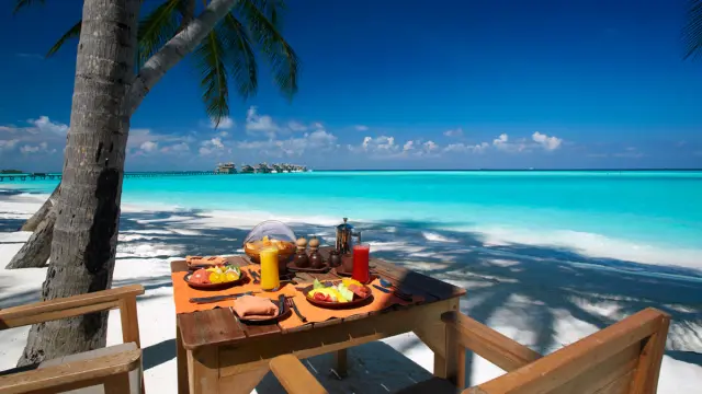 mejores hoteles del mundo Gili Lankanfushi Maldives playa