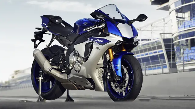 Yamaha R1 2015 5