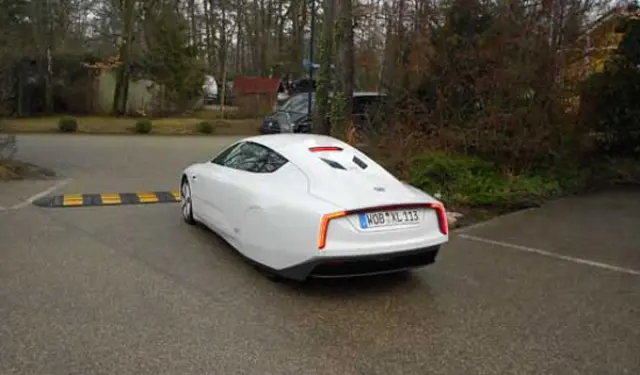 Volkswagen XL1 trasera