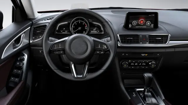 Identifica estos 7 coches por su volante (III)