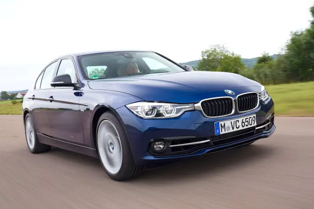 BMW 340i morro