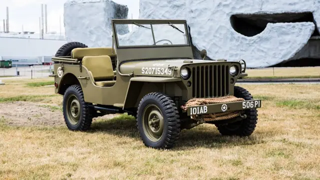 Jeep Wrangler 75th Salute Willys MB
