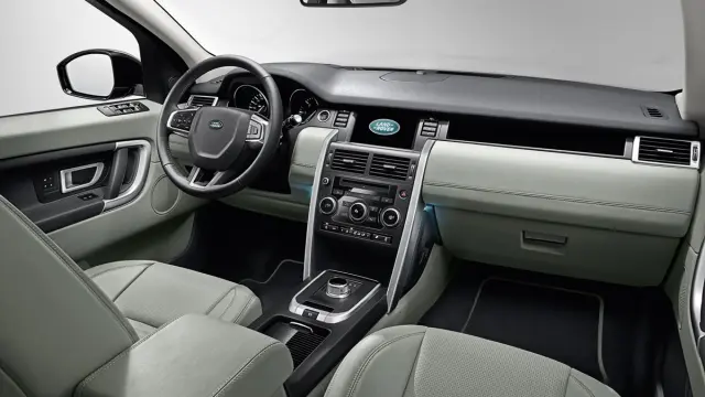Land Rover Discovery Sport salpicadero