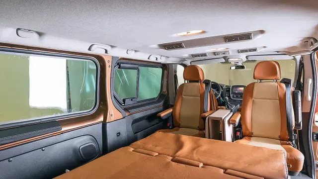 Opel Vivaro Free 3 salón