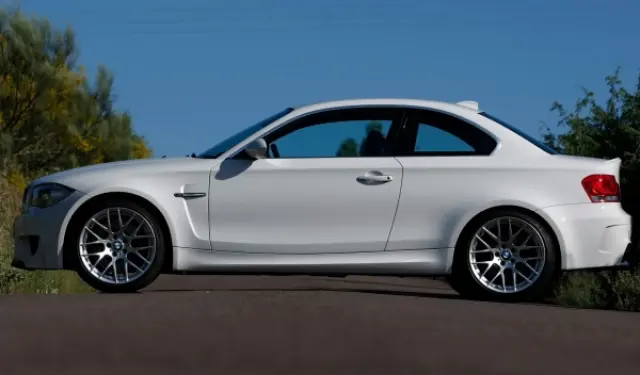 BMW Serie 1M Coupé lateral