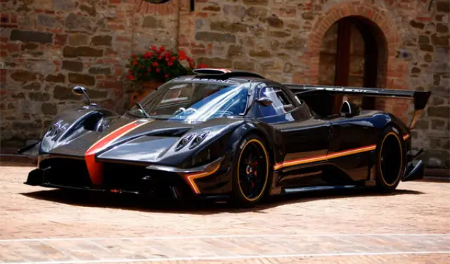 Pagani Zonda Revolucion delantera