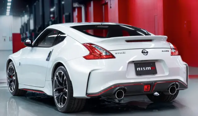 Nissan 370Z Nismo 2014 trasera