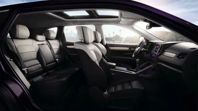 Renault Koleos Initiale Paris asientos