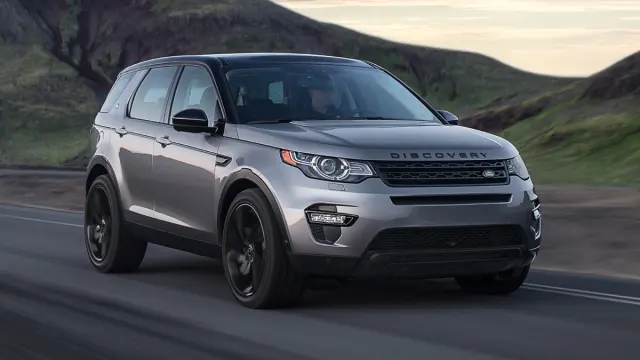 Land Rover Discovery Sport delantera