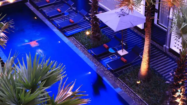 mejores hoteles del mundo Shinta Mani Club piscina