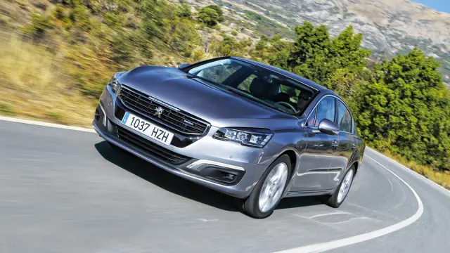 Peugeot 508 2.0 BlueHDI 150 CV frontal