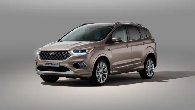 Ford Kuga Vignale faros