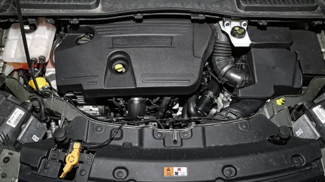 Prueba ford Kuga 2.0 TDCI motor