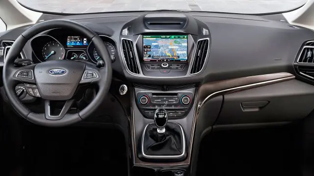 Cockpit Ford C-Max