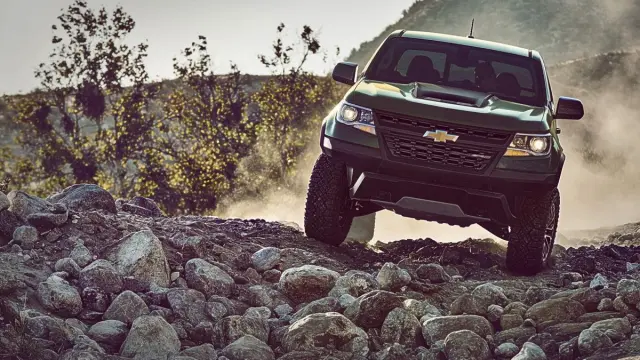Chevrolet Colorado ZR2 dinamica 1